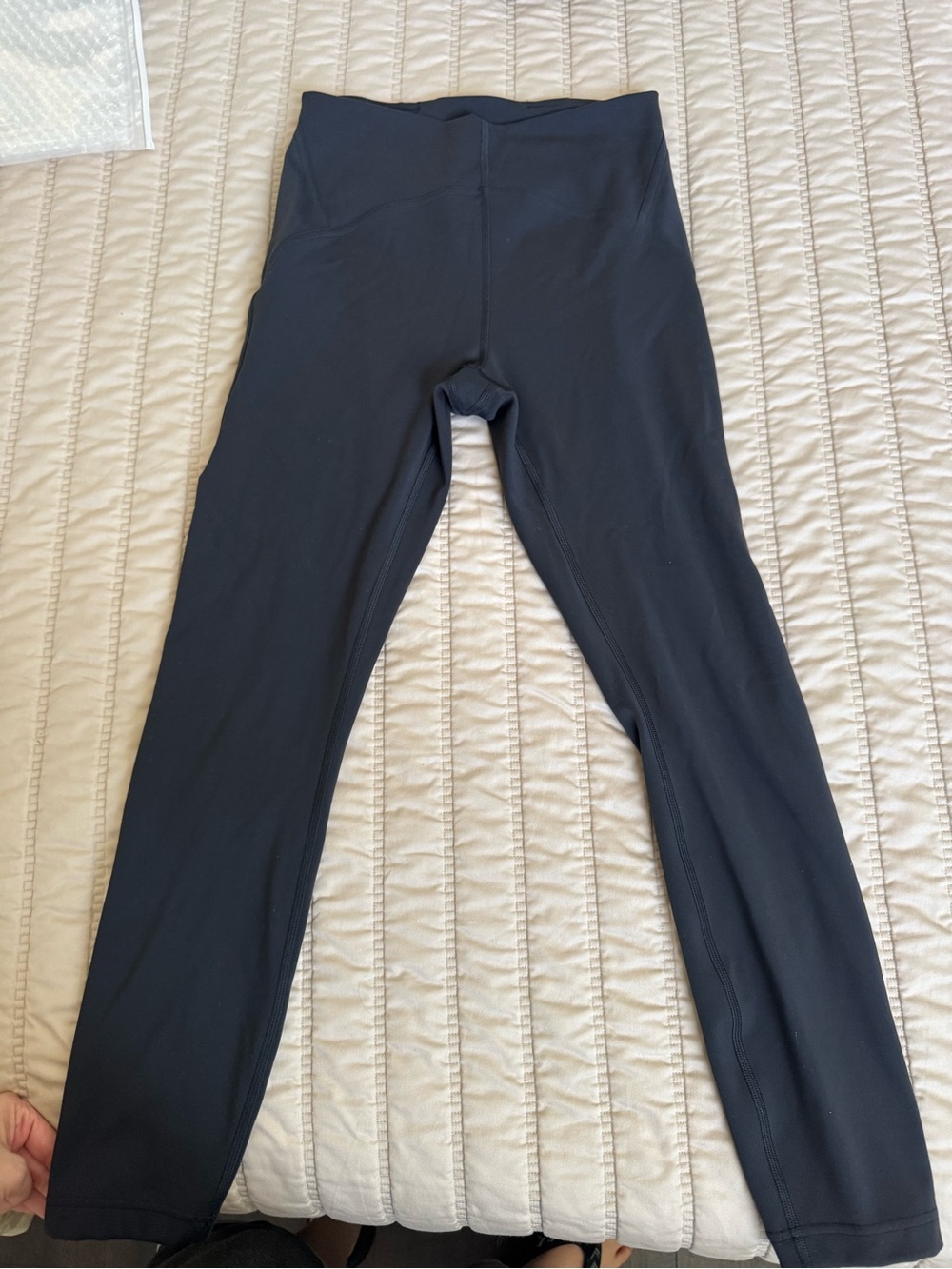 Lulu lemon size small 6 black leggings
